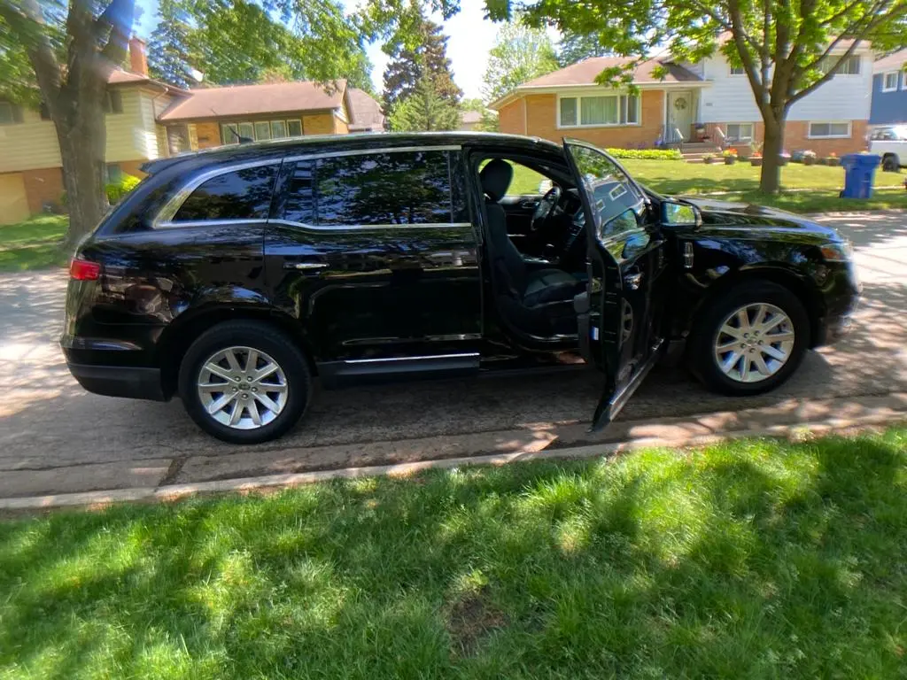 Medium Size SUV