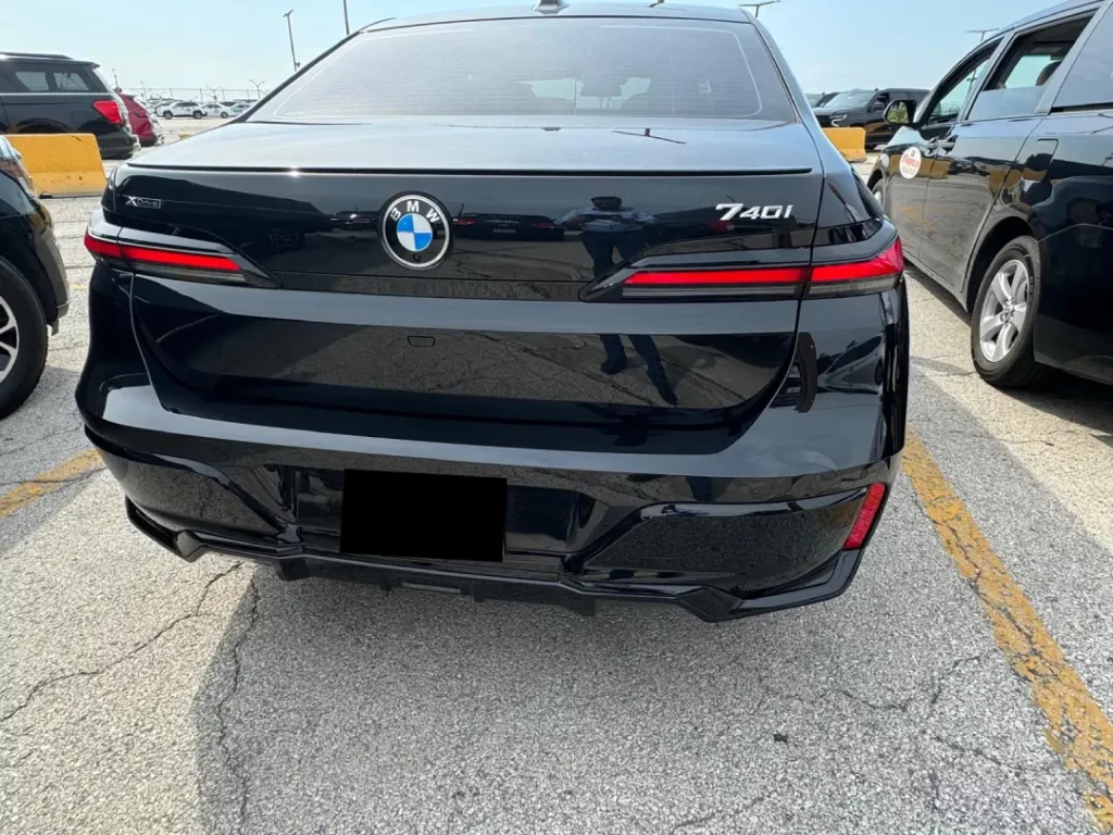 BMW 740 Car Service