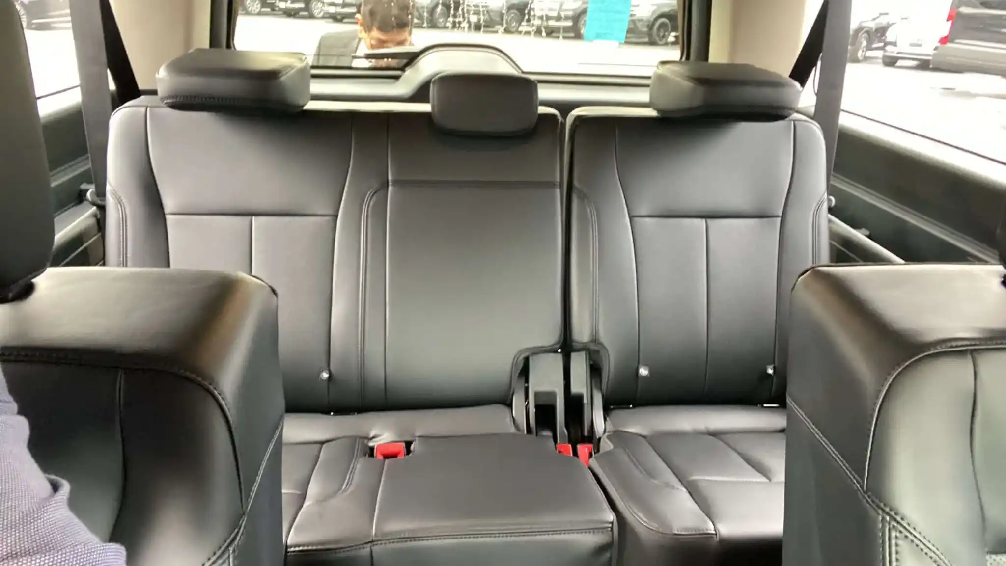 ford expedition interior