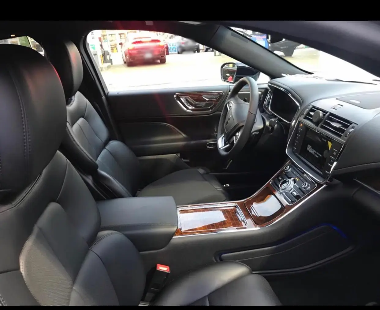 luxury Sedan town car