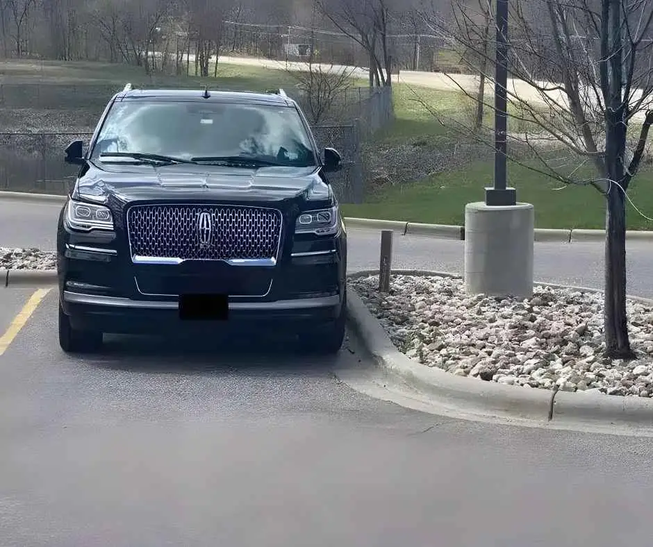 Luxury Lincoln Navigator