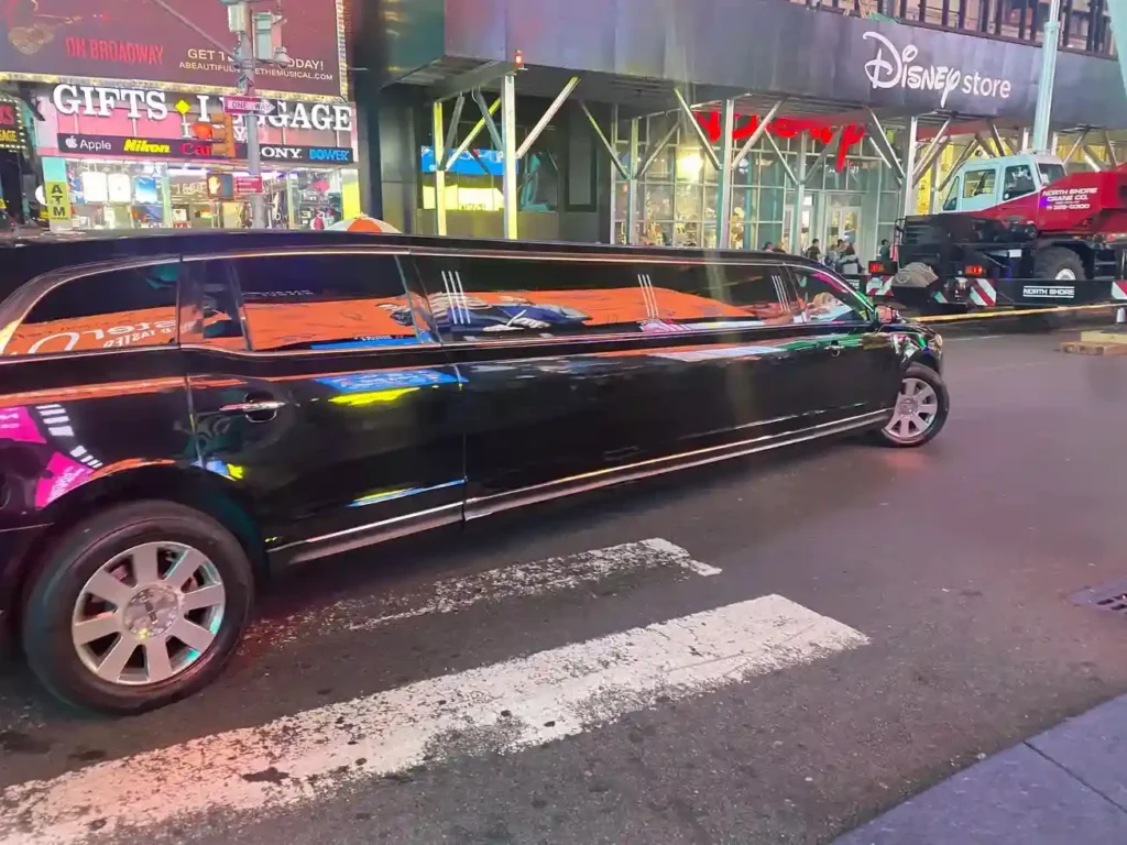 lavish limo rides