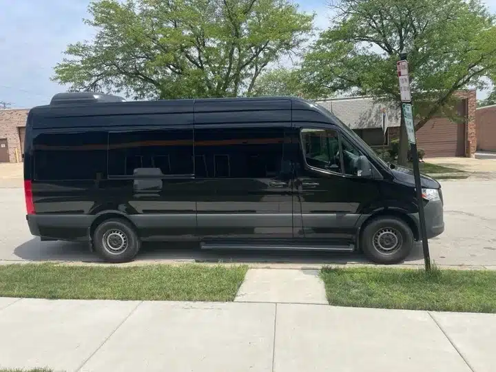 luxury executive sprinter van rental service