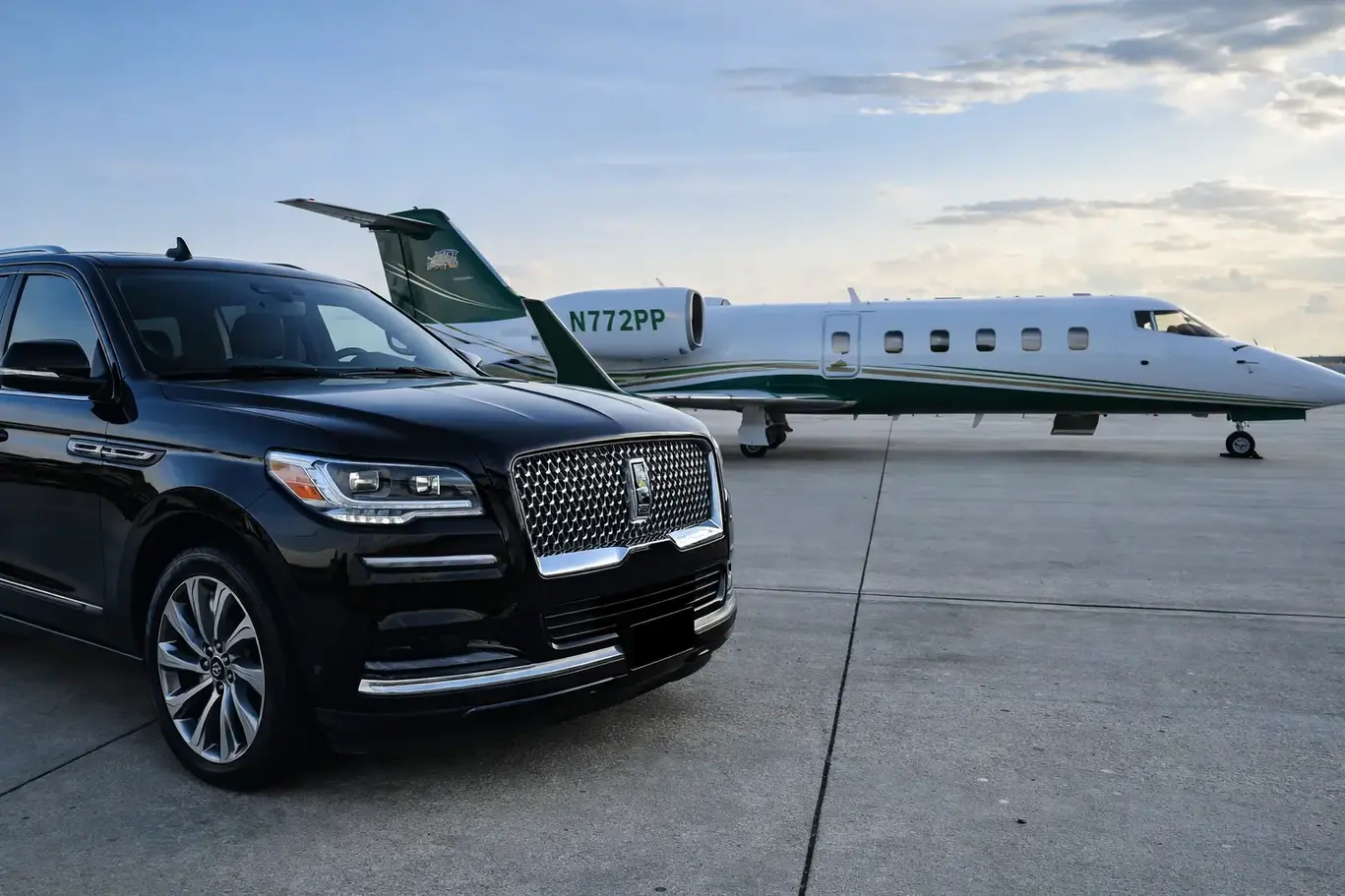 SUV For private jet Transfers