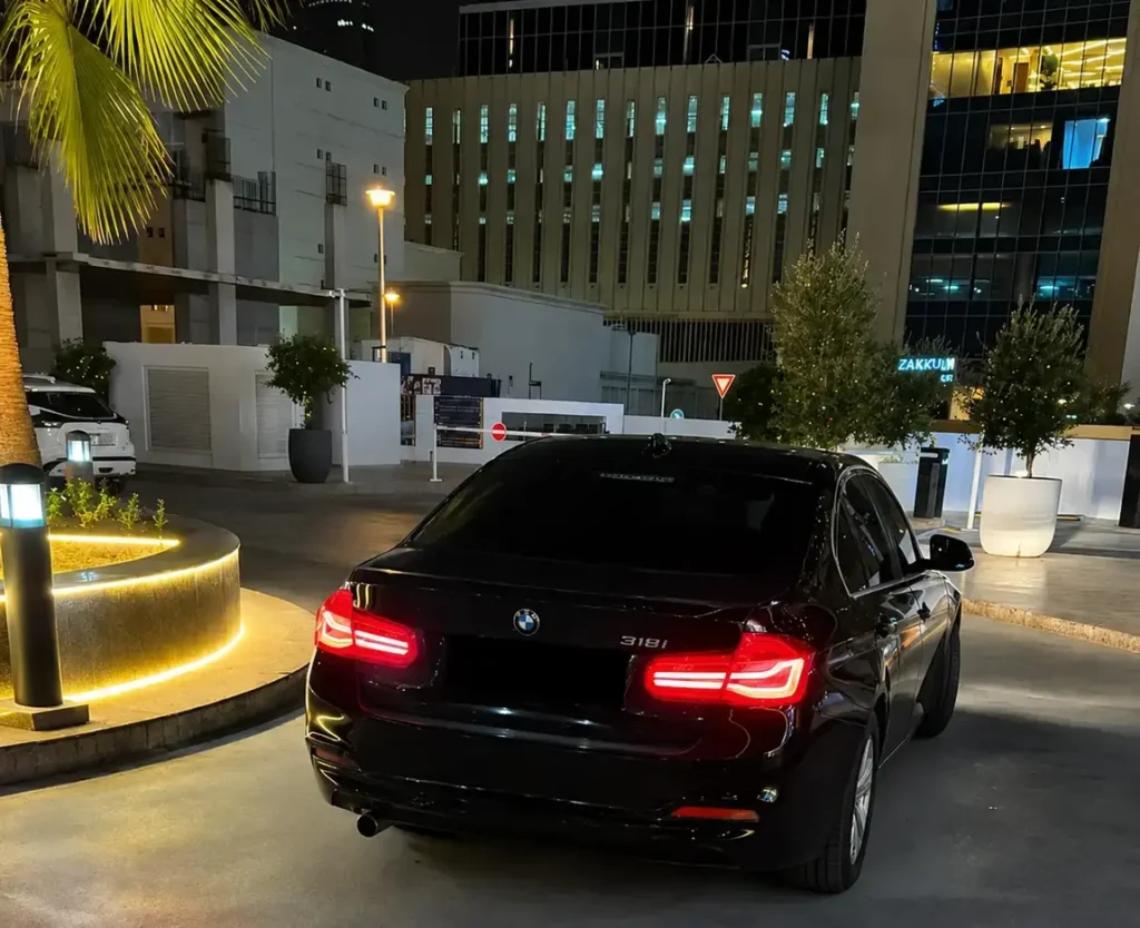 Luxury BMW 318i